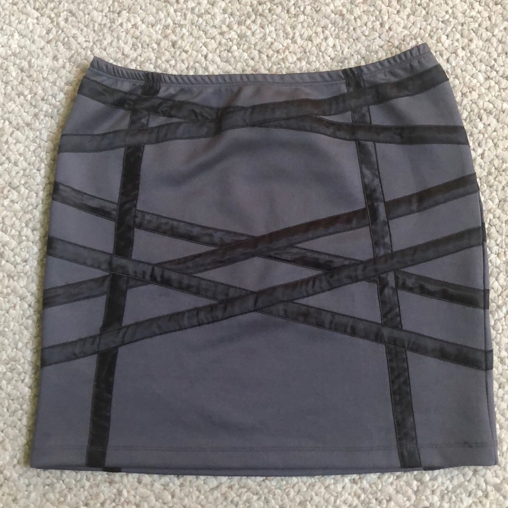 Mandee Gray and Black Elastic Skirt